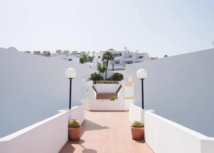 Island Village * Costa Adeje (Tenerife)